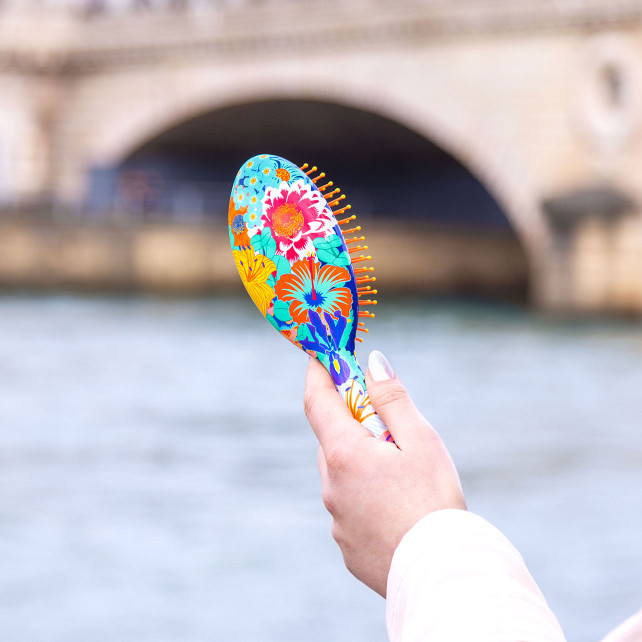 Brosse à cheveux large